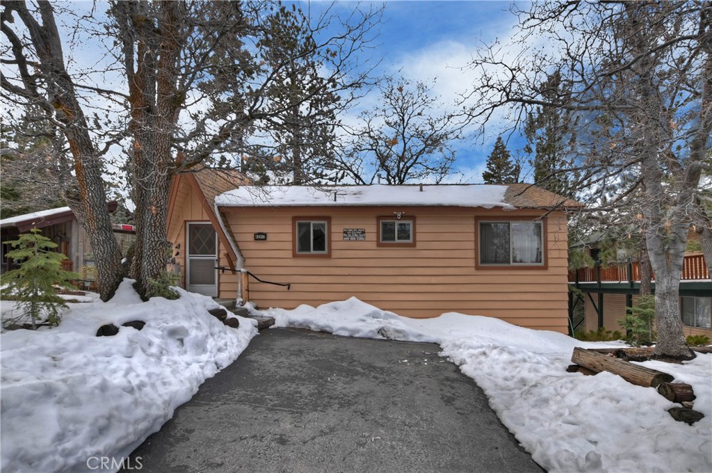 43517 Ridge Crest Drive Property Photo 5