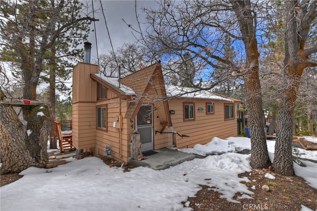 43517 Ridge Crest Drive Property Photo 6