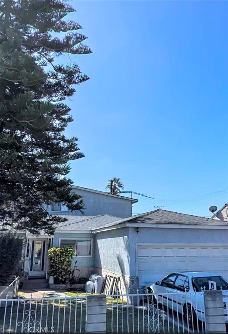 446 W Cedar Street Property Photo