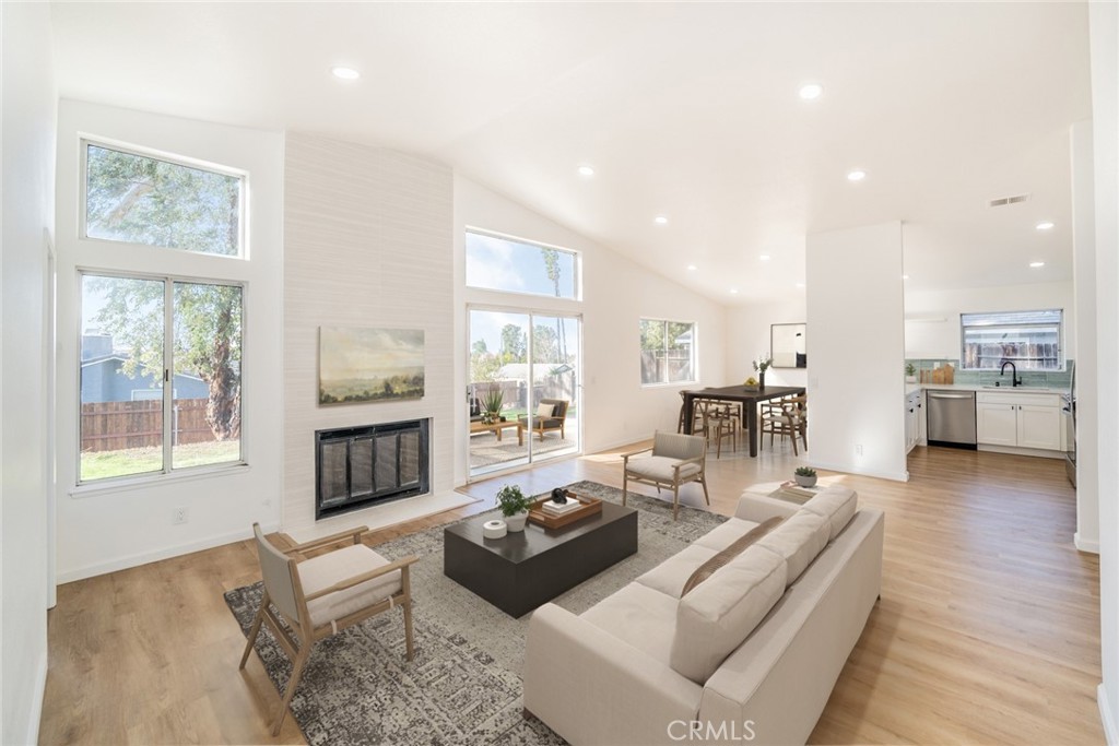 150 S Lincoln Street Property Photo 12