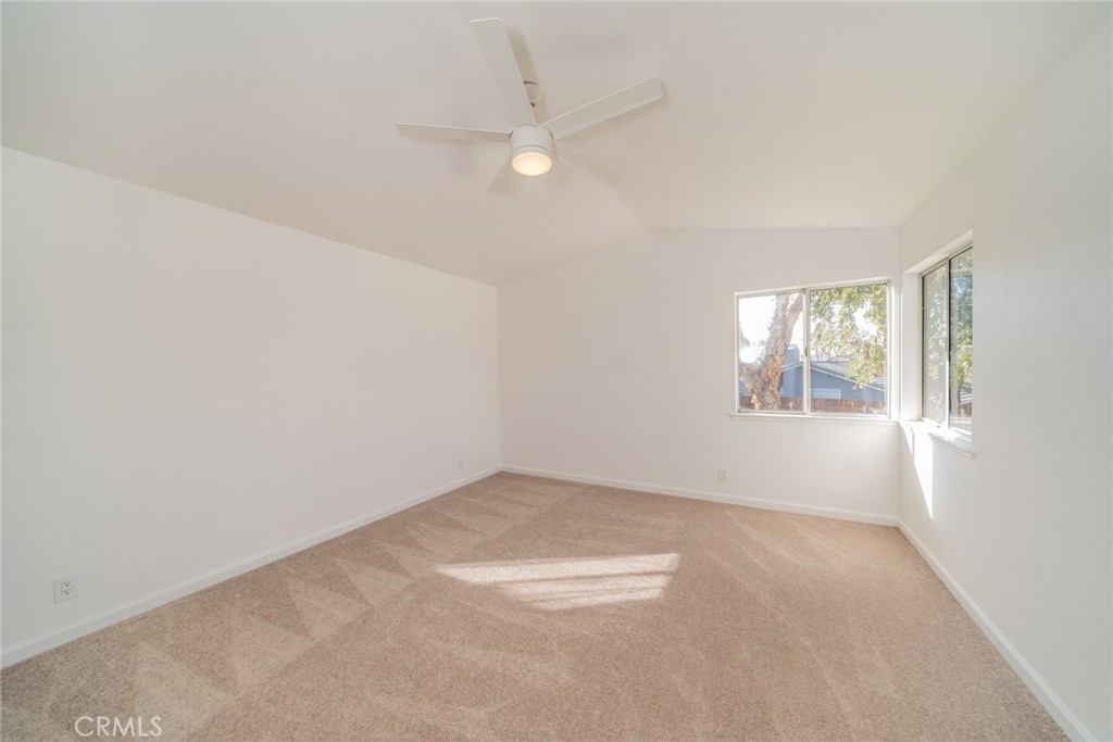150 S Lincoln Street Property Photo 14