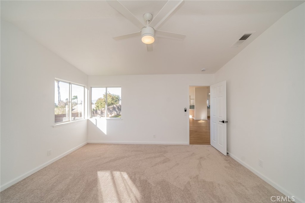 150 S Lincoln Street Property Photo 15