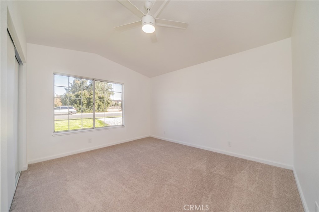 150 S Lincoln Street Property Photo 23