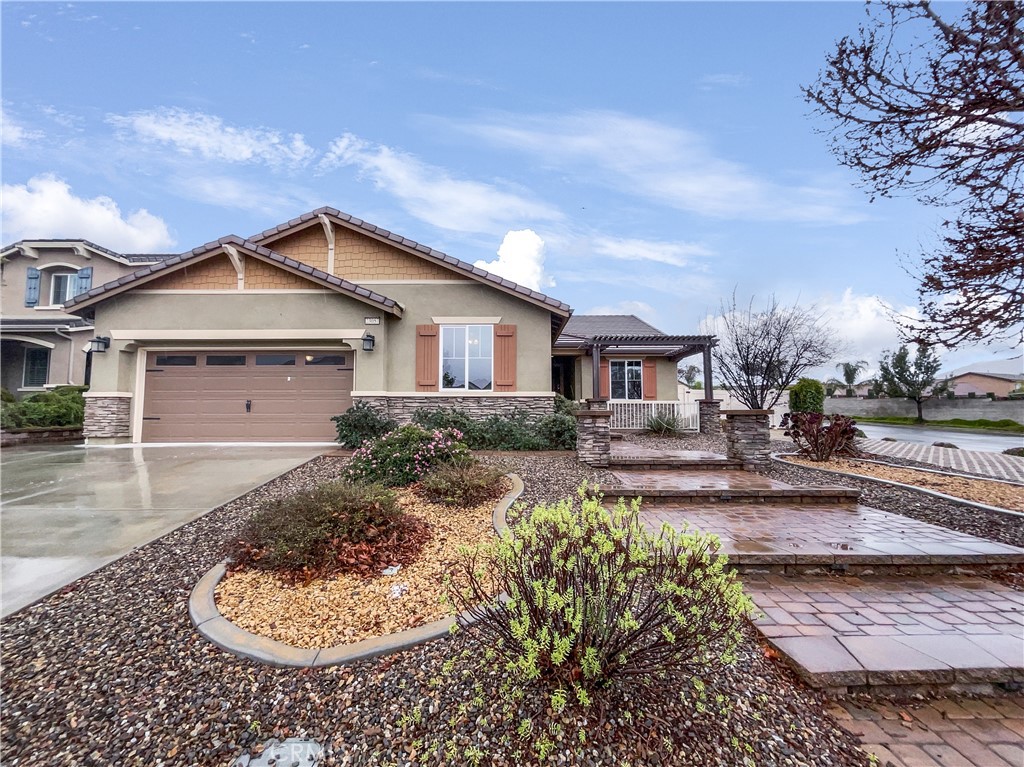 23057 Seattle Ridge Road Property Photo