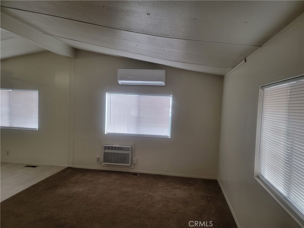 8451 19th Property Photo 3