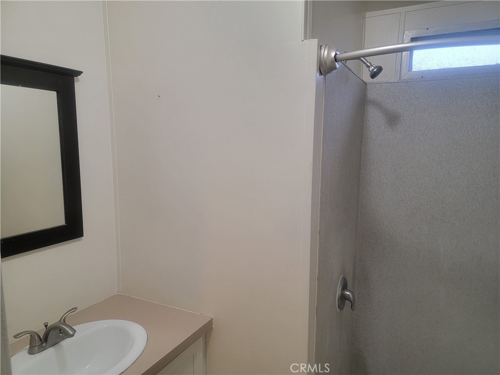 8451 19th Property Photo 4