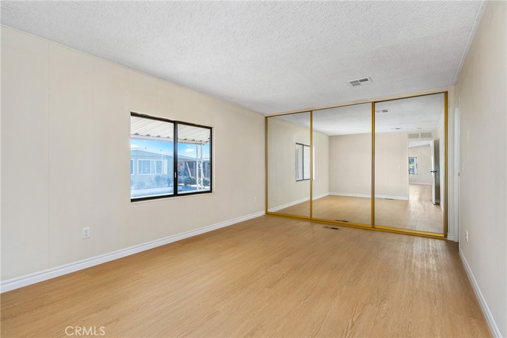 5700 W Wilson Street 117 Property Photo 15