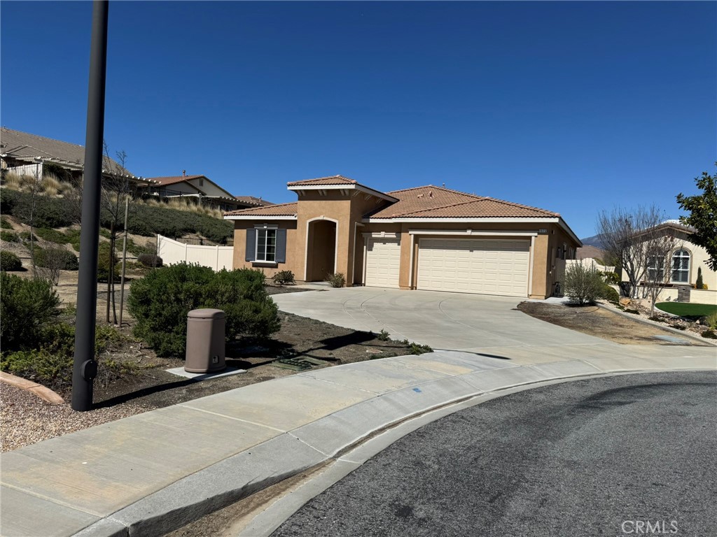 1572 Humboldt Peak Property Photo
