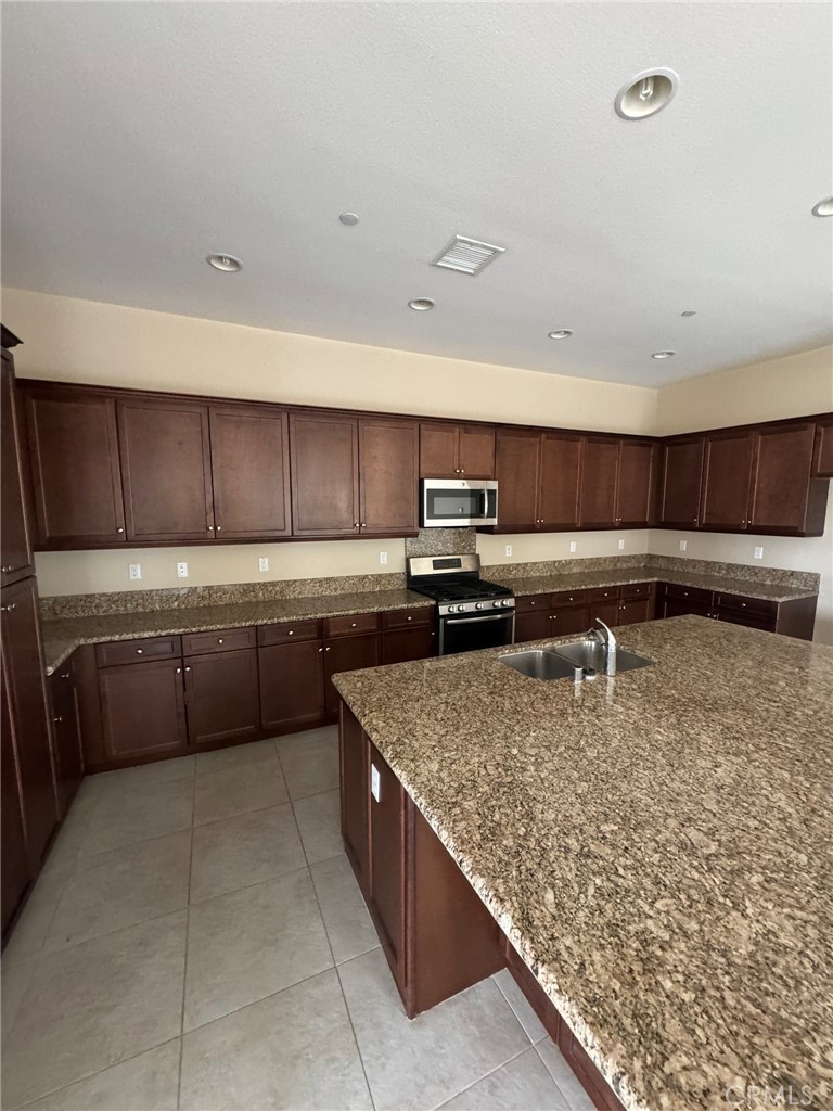 1572 Humboldt Peak Property Photo 22