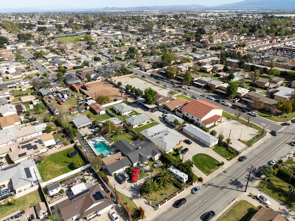 12767 Yorba Avenue Property Photo 18
