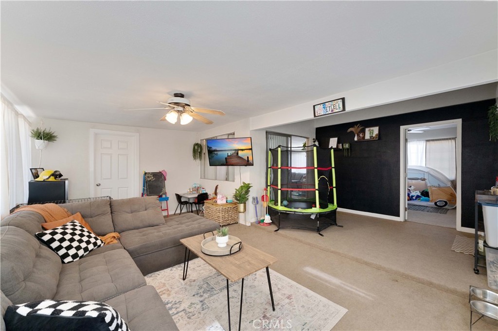 10440 6th Avenue Property Photo 15