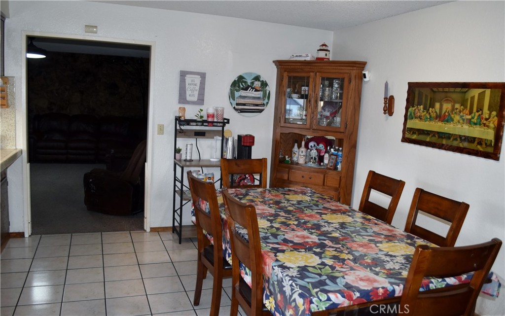 9635 Acacia Avenue Property Photo 11