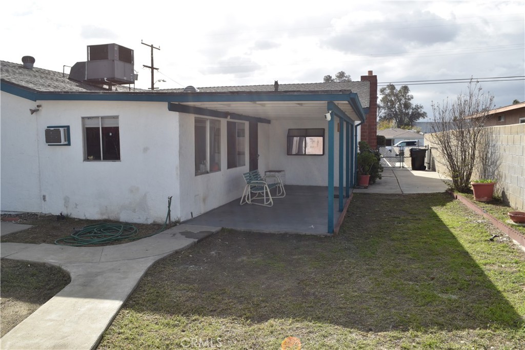 9635 Acacia Avenue Property Photo 16