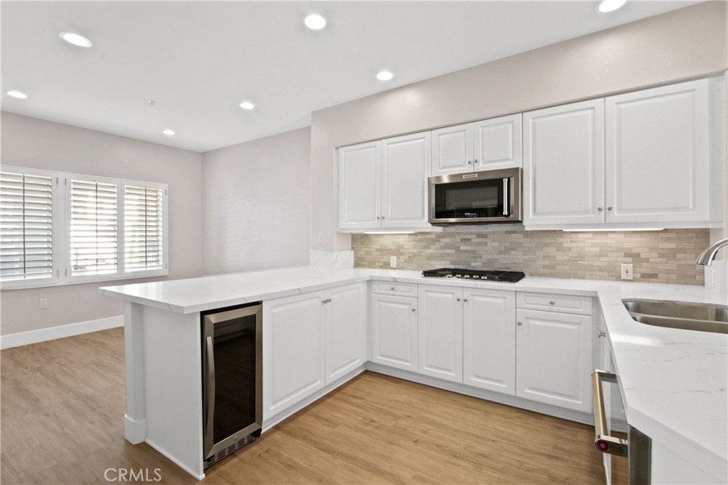 2600 Newport Boulevard 221 Property Photo 1