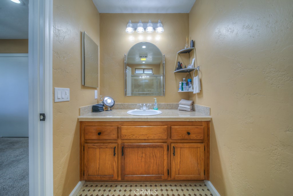 17802 Capri Street Property Photo 29