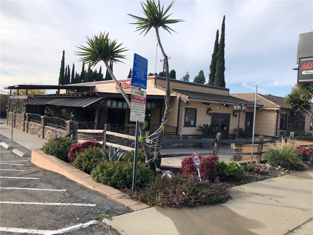 1964 W Foothill Boulevard Property Photo
