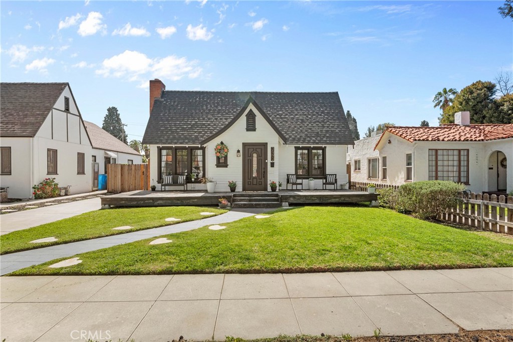 3992 Beechwood Place Property Photo