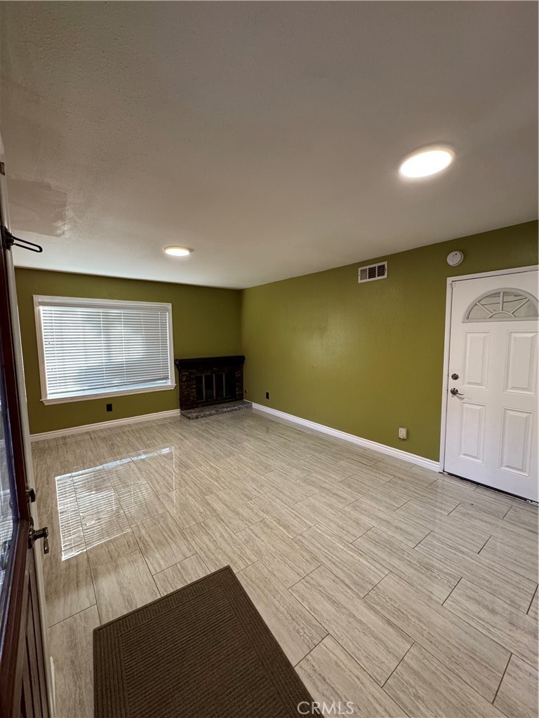 1211 S Althea Avenue Property Photo 3