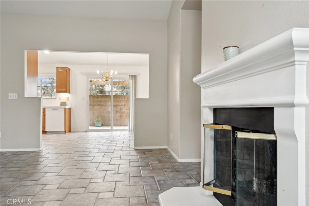 881 Cougar Ranch Road Property Photo 7