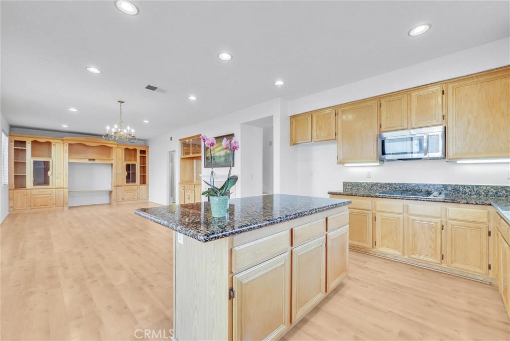 7472 Schuyler Court Property Photo 14