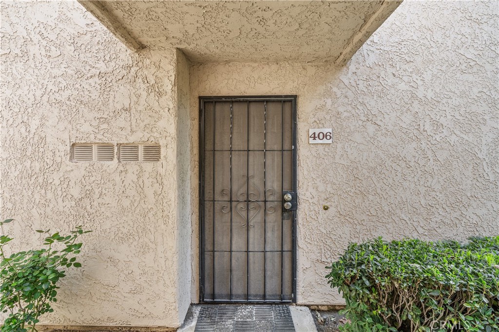 600 Central 406 Property Photo 5