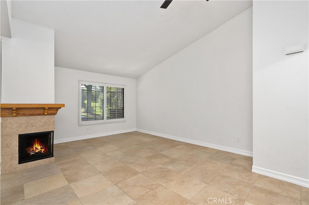 600 Central 406 Property Photo 7