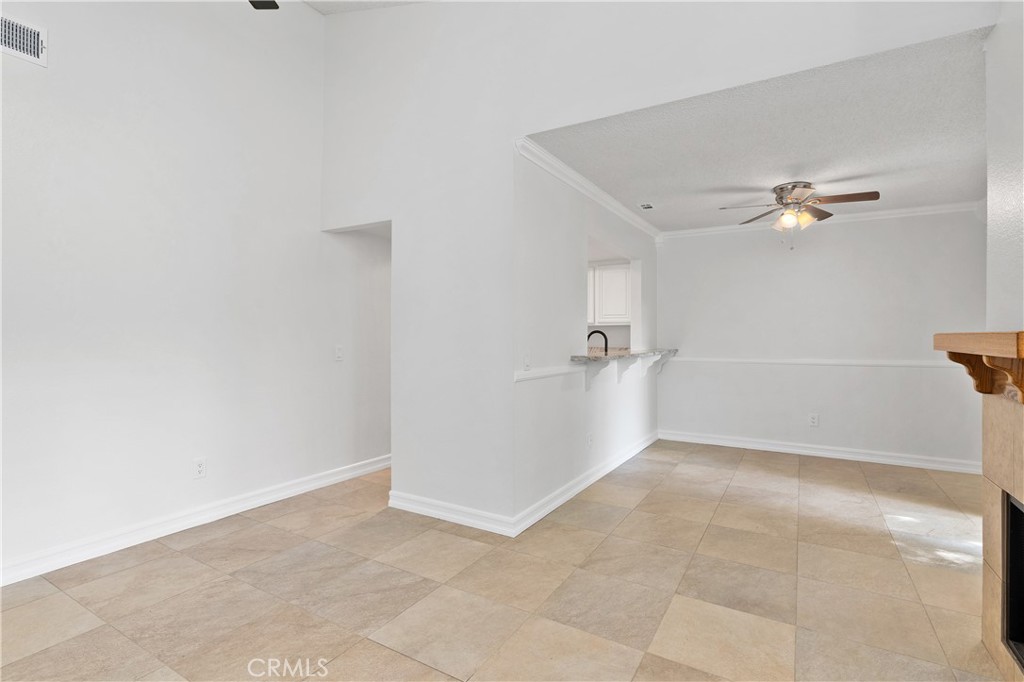 600 Central 406 Property Photo 9