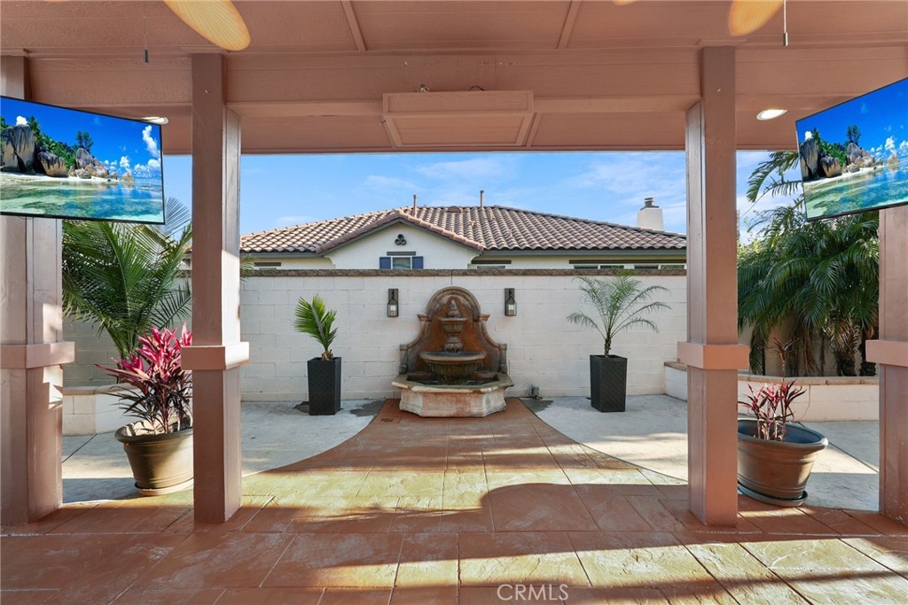 15635 Dobbs Peak Lane Property Photo 40