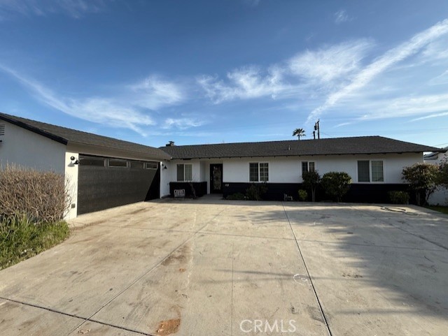 110 E 16th Street Property Photo