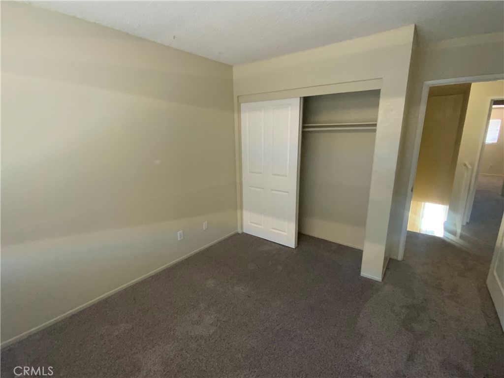 16600 Seville Avenue E Property Photo 7
