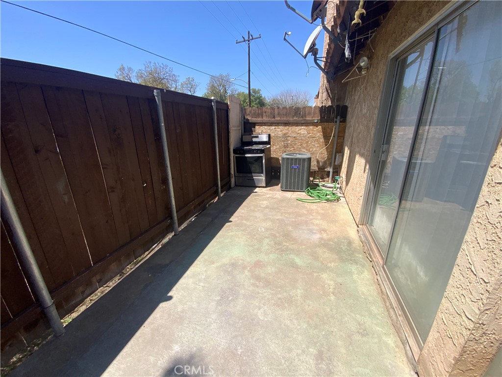 16600 Seville Avenue E Property Photo 13
