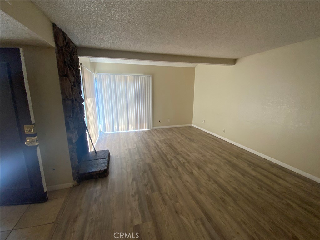16600 Seville Avenue E Property Photo 23