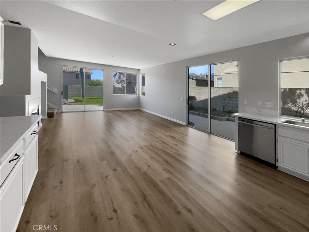 6640 Logan Avenue Property Photo 17