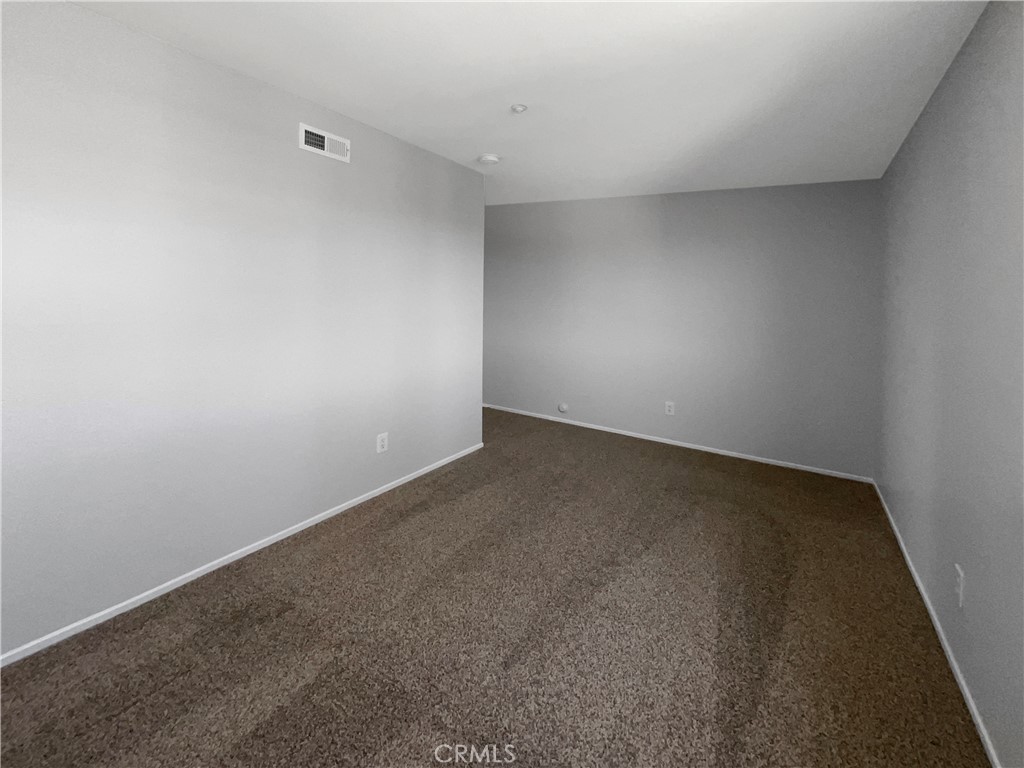 6640 Logan Avenue Property Photo 21