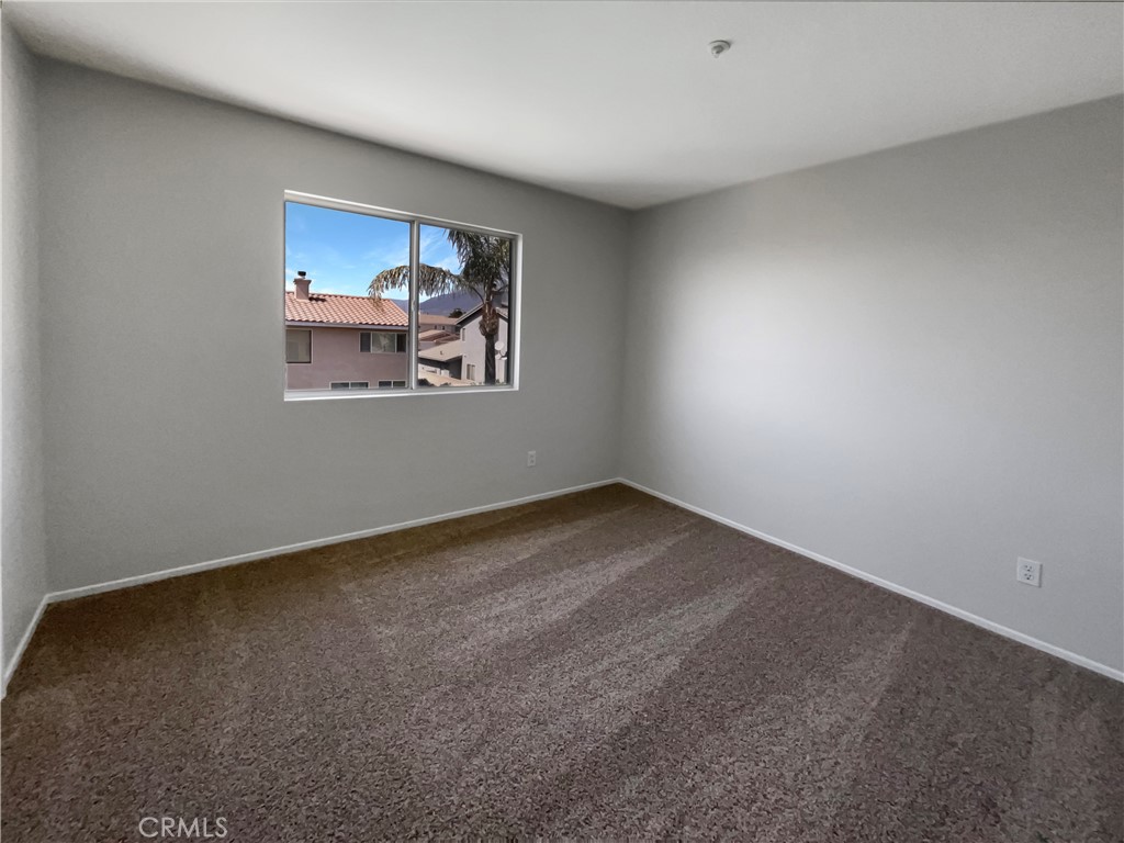 6640 Logan Avenue Property Photo 24