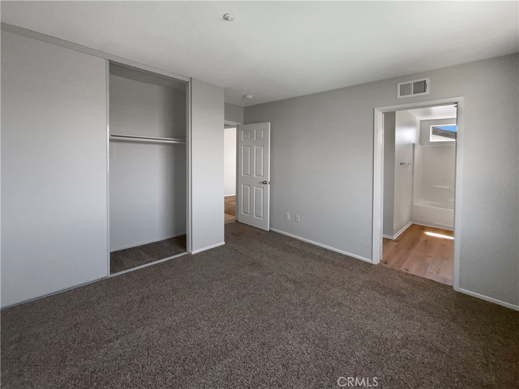 6640 Logan Avenue Property Photo 25
