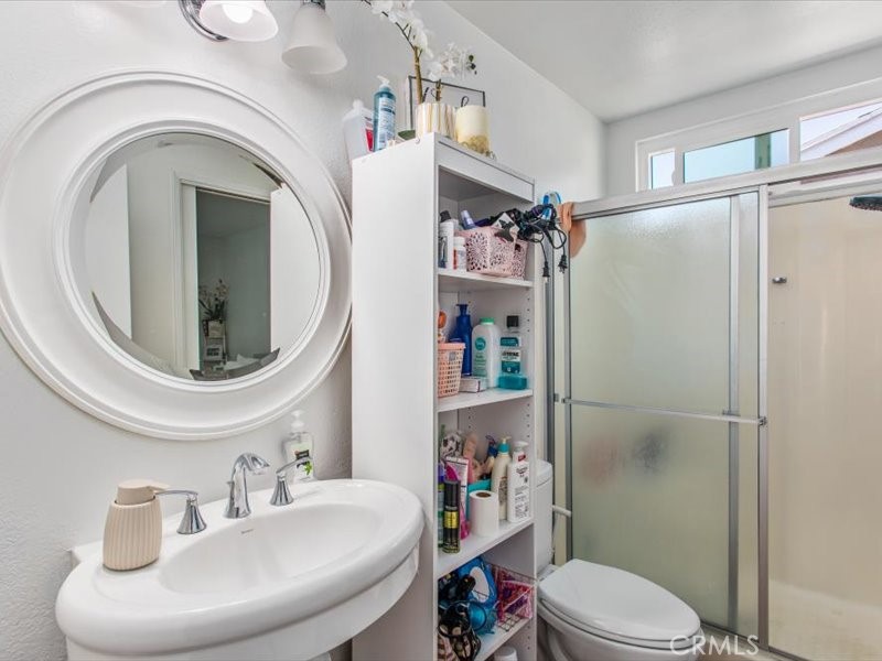 27450 Embassy Street Property Photo 4