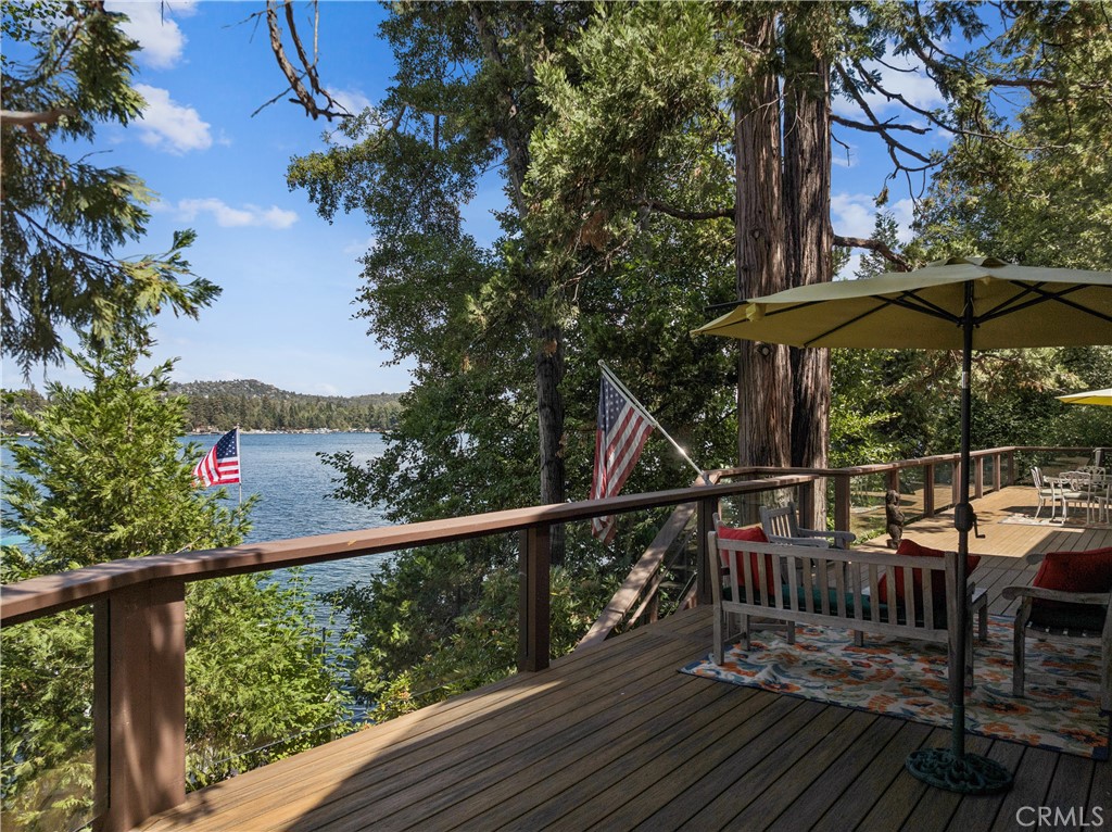 27990 Peninsula Drive N Property Photo 16