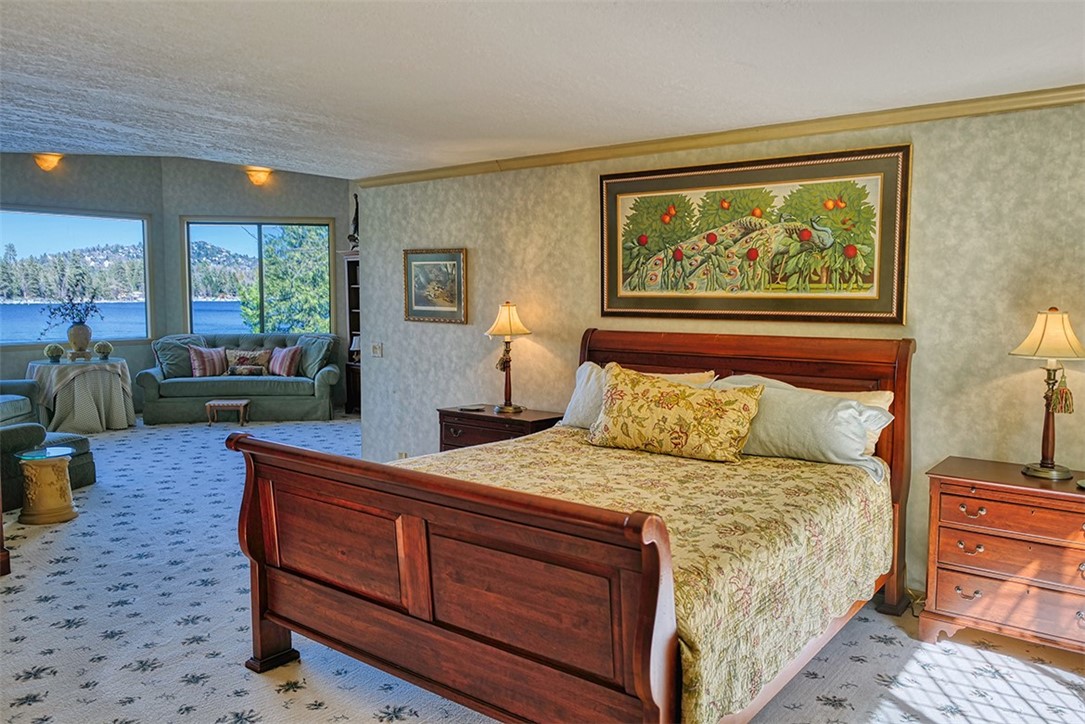 27990 Peninsula Drive N Property Photo 20