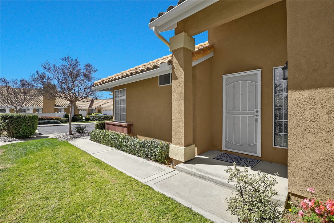 5341 Moody Drive Property Photo 4