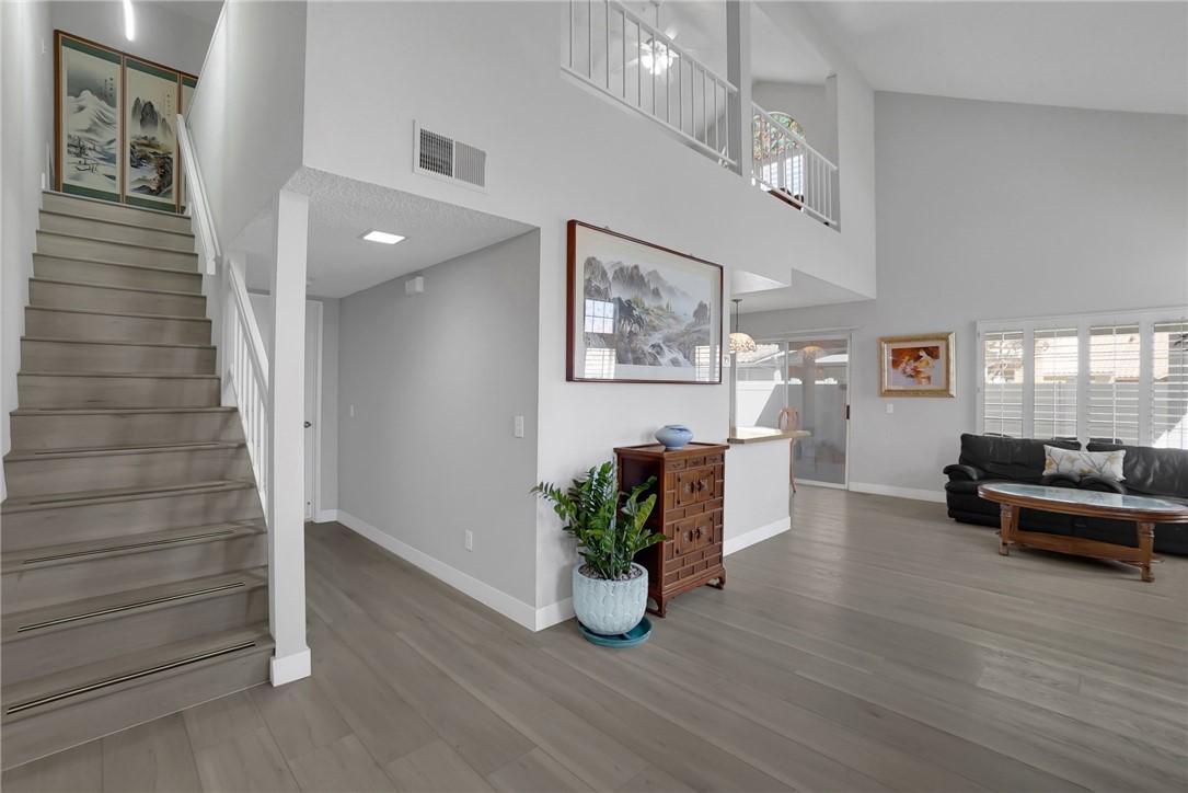 5341 Moody Drive Property Photo 6