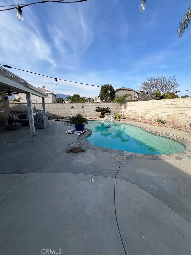 7237 Andrea Street Property Photo 32