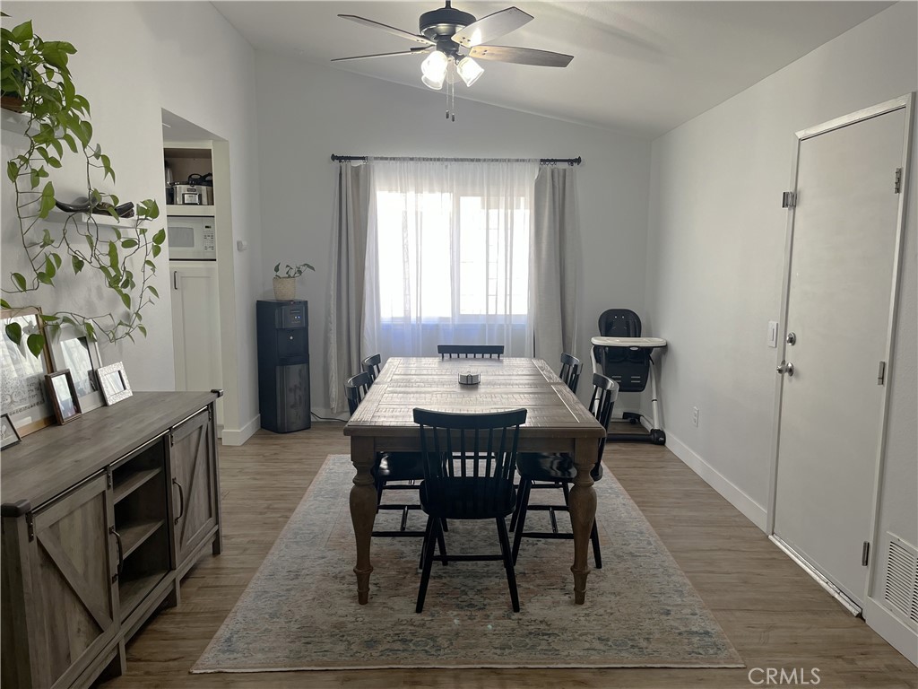 3564 Bond Street Property Photo 9