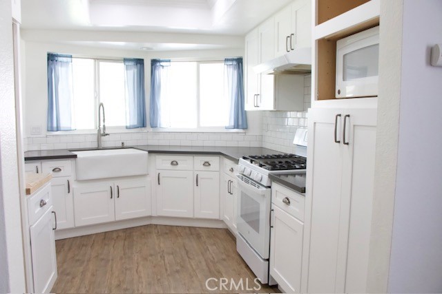 3564 Bond Street Property Photo 12