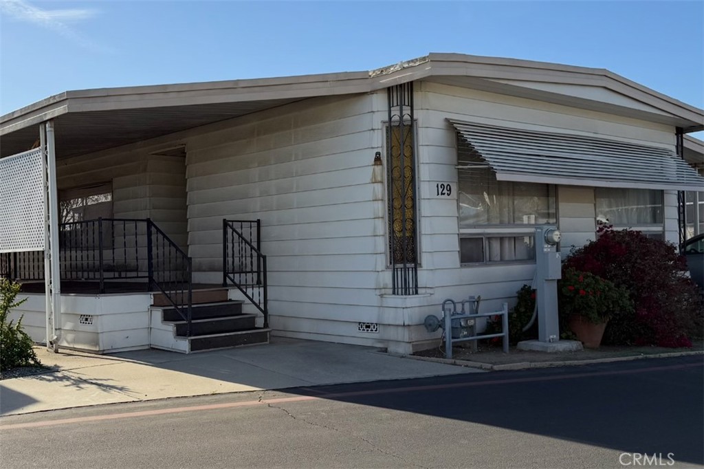 1630 S. Barranca 129 Property Photo