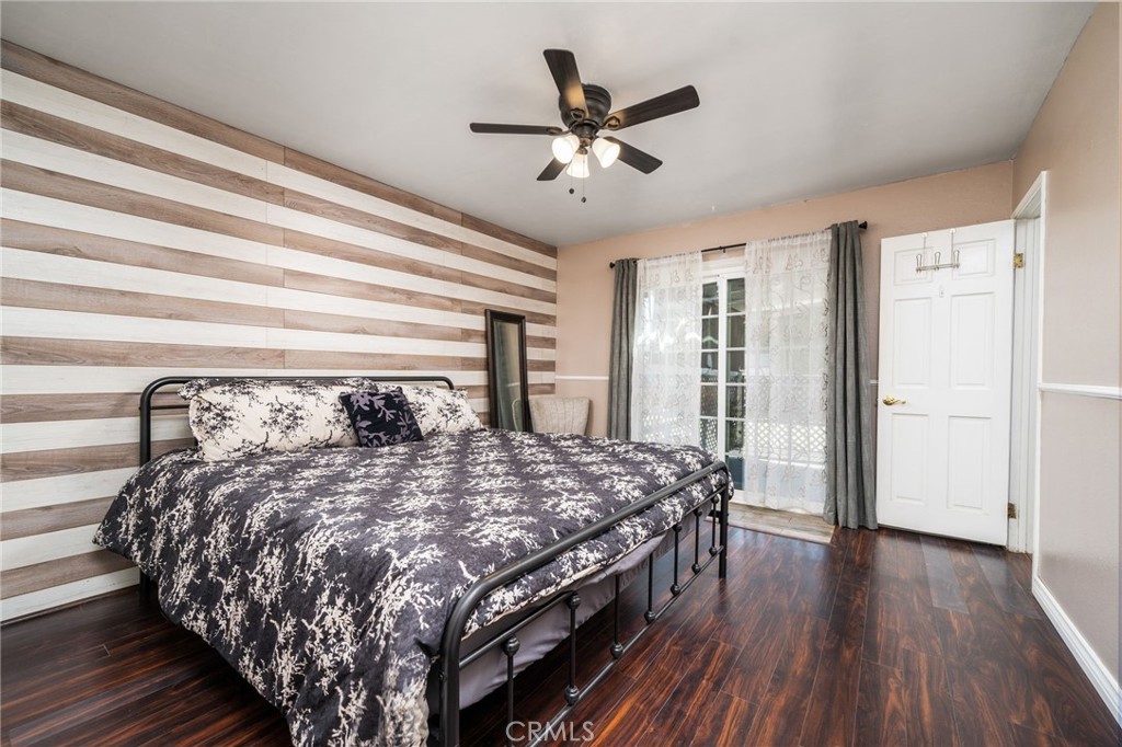 321 E Fromer Street Property Photo 18