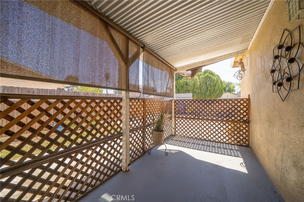 321 E Fromer Street Property Photo 21