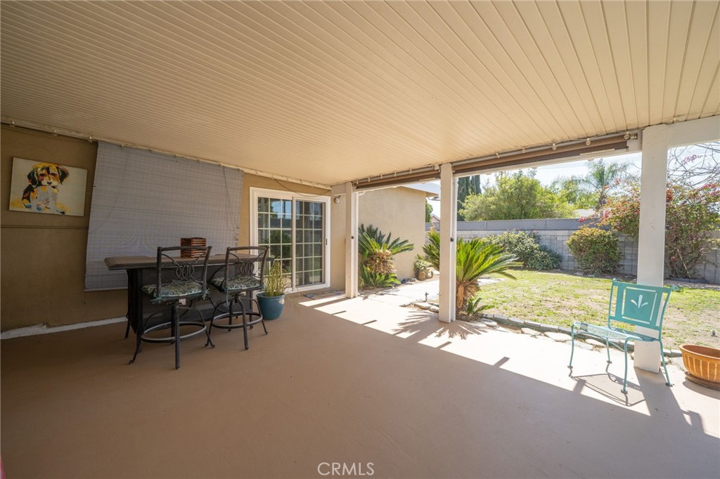 321 E Fromer Street Property Photo 22
