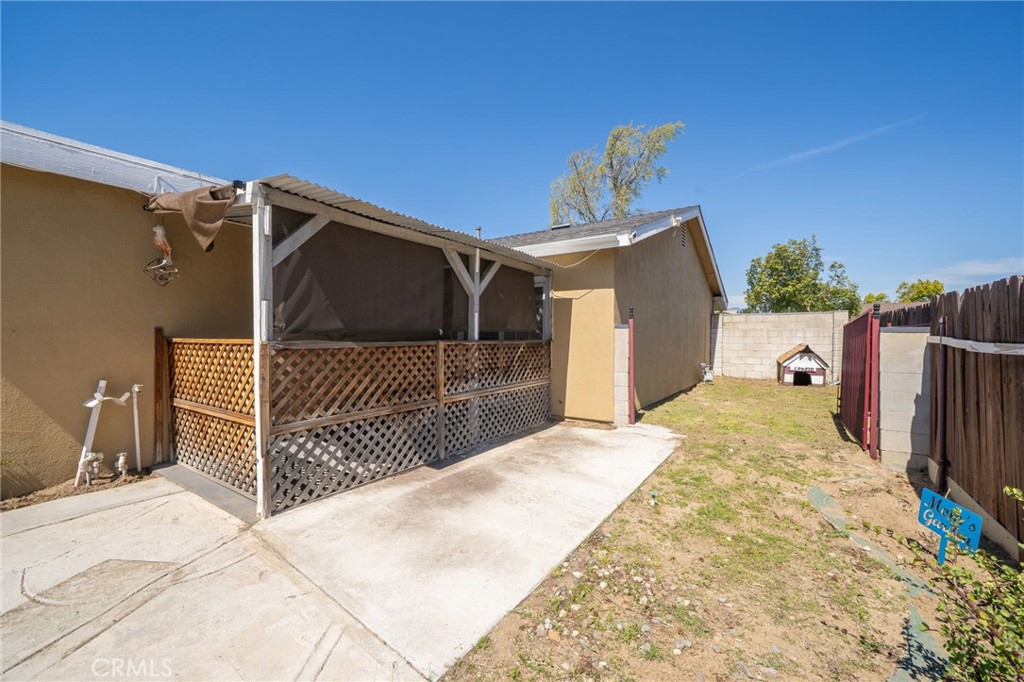 321 E Fromer Street Property Photo 30