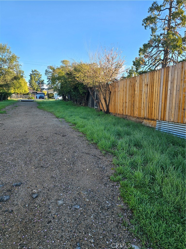 35225 Acacia Avenue Property Photo 3